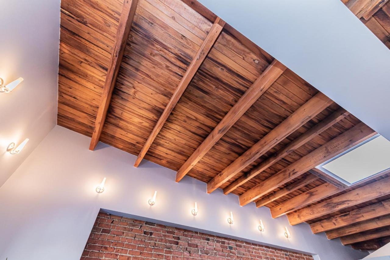 Family Friendly 3-Bedroom Beauty In Le Plateau By Denstays Montreal Bagian luar foto