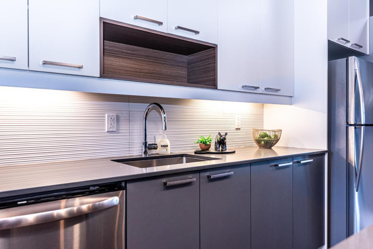Family Friendly 3-Bedroom Beauty In Le Plateau By Denstays Montreal Bagian luar foto